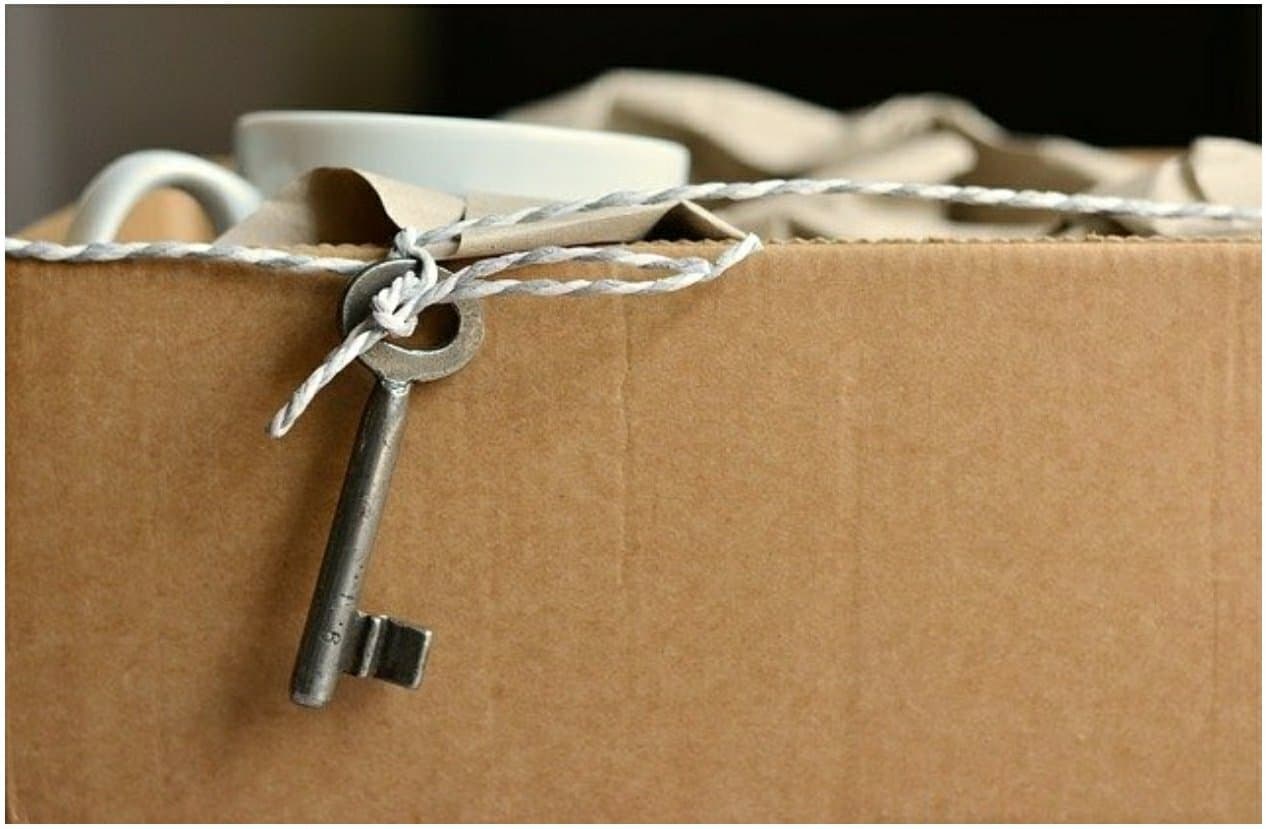 10 Ways To Cut Down Costs When Moving Home